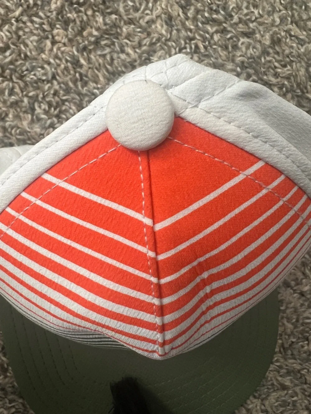 Under Armour Kids Olive Green & Orange‎ Gradient Striped Trucker Hat